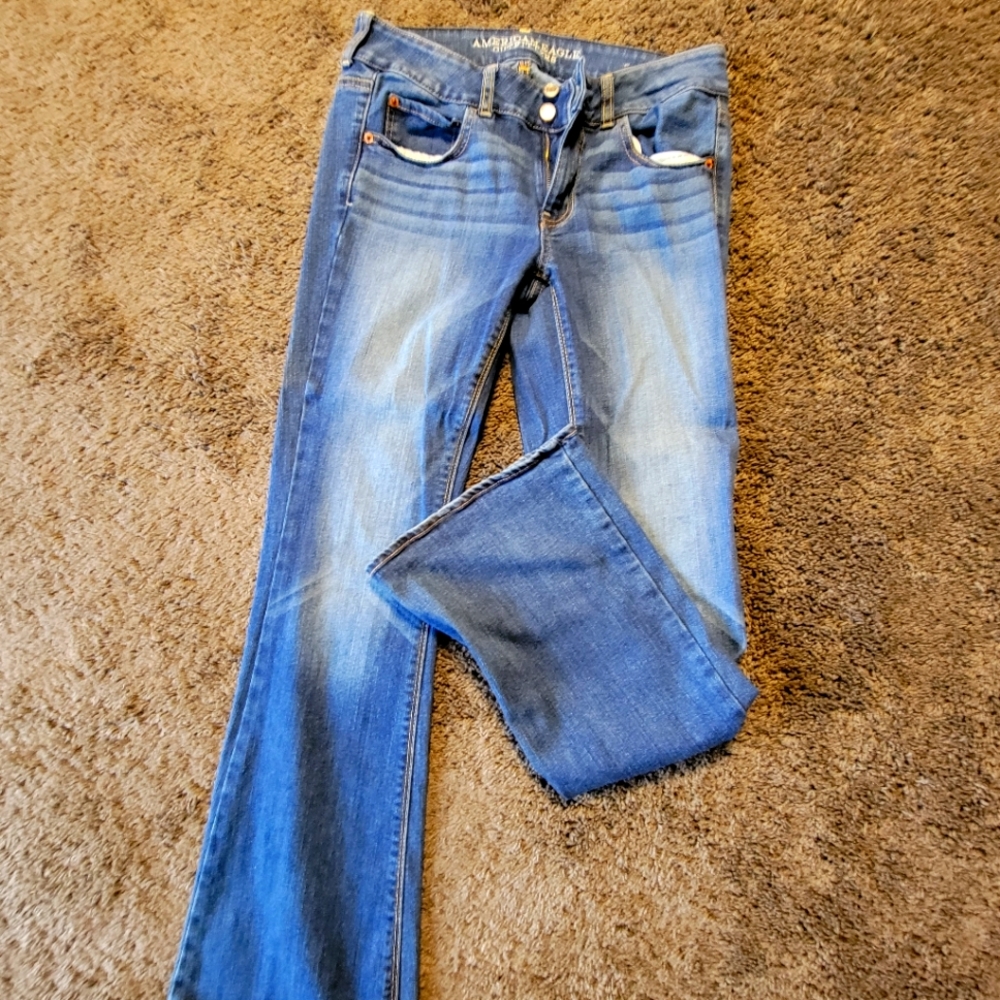 American eagle size 8 jeans